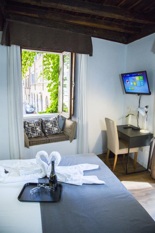 Do-Do Navona Suites Rome Buitenkant foto