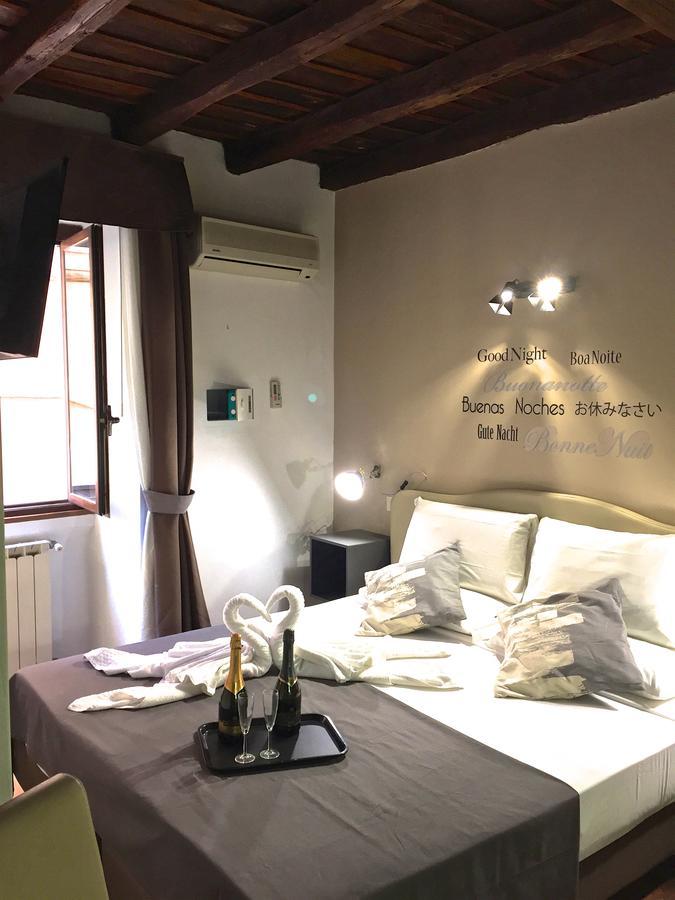 Do-Do Navona Suites Rome Buitenkant foto