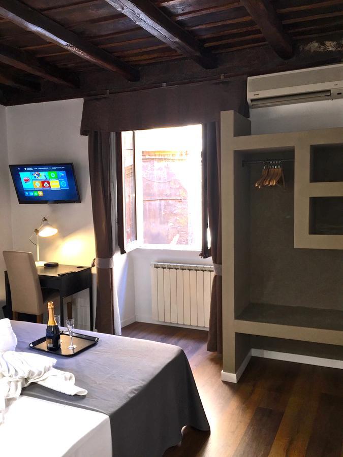 Do-Do Navona Suites Rome Kamer foto